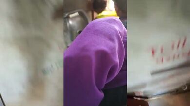 Bhabhi quickie sex mms in train toilet