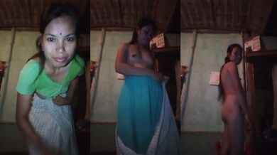 Assamese village bhabhi showing hairy pussy in video