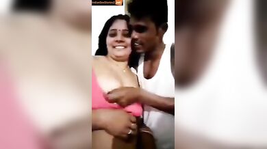 Neighbour aunty and young boy hot mms clip