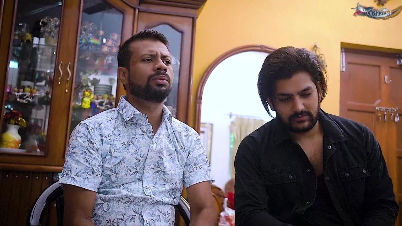 DESI MALLU DUDHWALI BHABHI HARDCORE ROUGH SEX WITH HER TWO HUSBAND’S FRIENDS WHEN SHE WAS ALONE AT HOME ( HINDI AUDIO )