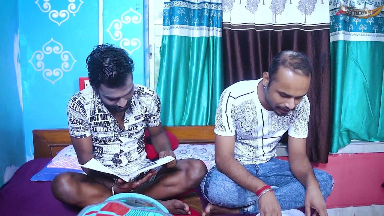 DESI COLLEGE STUDENTS HARDCORE GROUP SEX IN THEIR TUTION BATCH FULL MOVIE ( HINDI AUDIO )