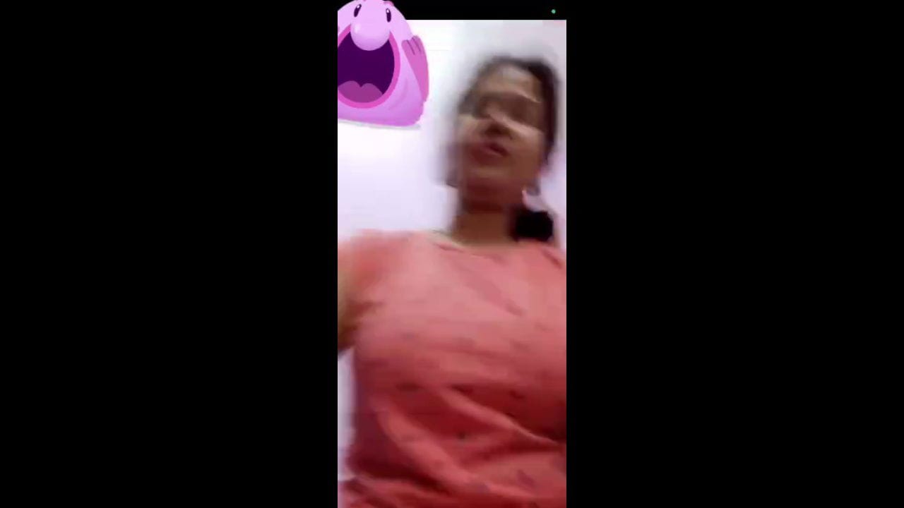 Sexy Girlfriend Undressing And Showing Fingering On Vc 2