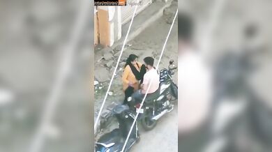 Horny bhabhi’s outdoor romance caught in hidden cam video