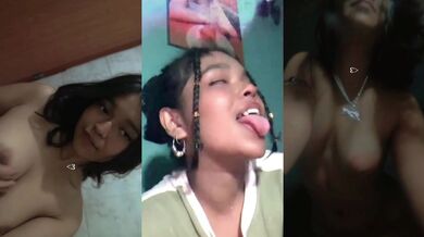 Orissa college girl showing her naked body in selfies