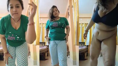 Fat figure naked show by hot pujabi milf aunty