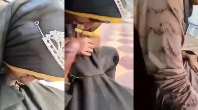 Malayali hijabi girl sucks boyfriend outdoor