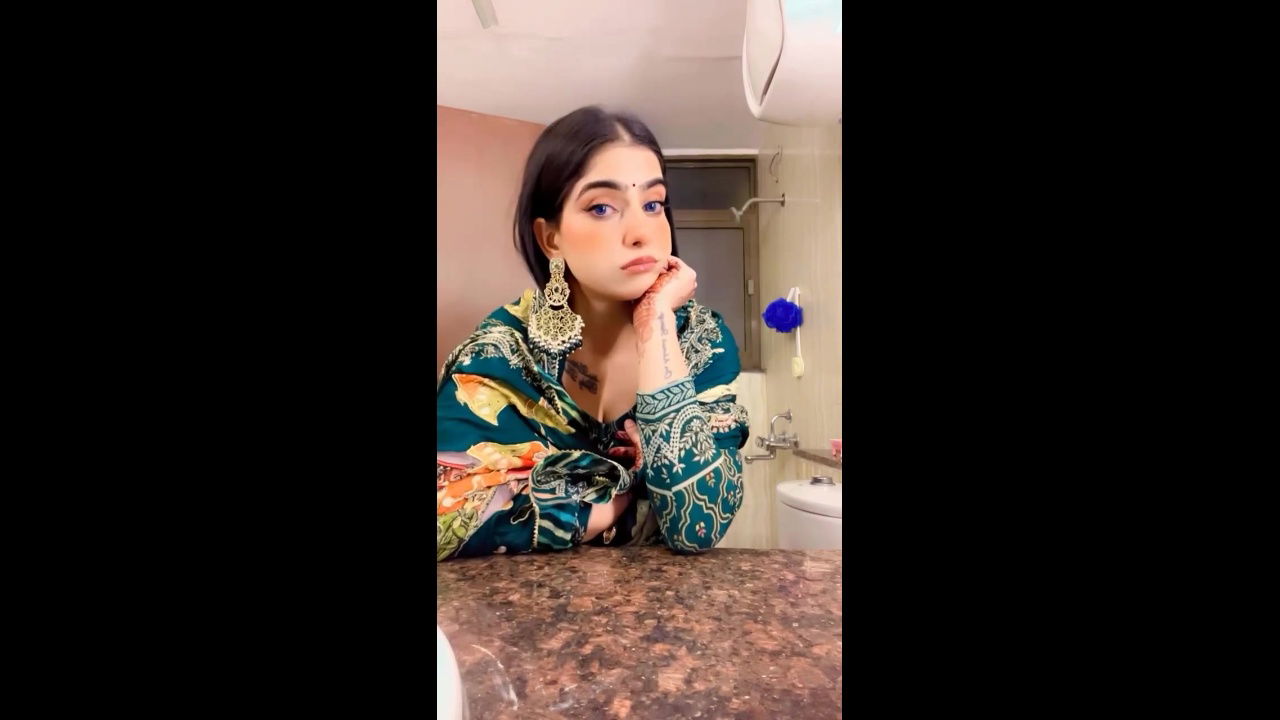 Viral Desi MMS: Jasmeet Kaur Famous Instagram Girl Nude Video Call Leaked