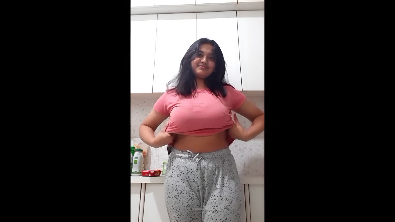 Viral Desi49 Aunty MMS Scandal in Steamy Indian Web Series Clip