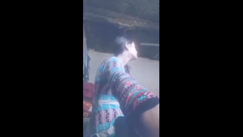 Cute Pakistani Girl’s Viral Desi MMS – Steamy Desi Video on Desi49