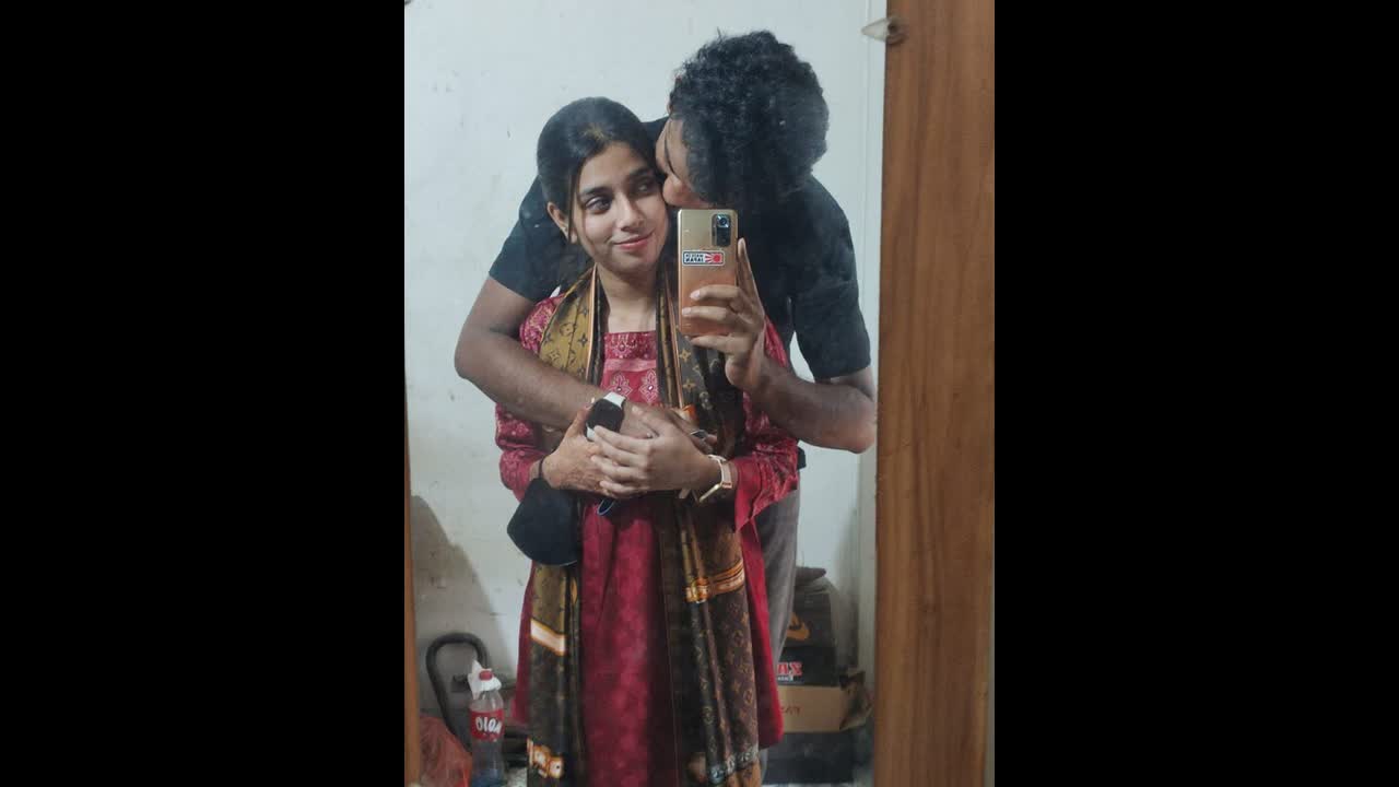 Leaked Desi MMS Scandal: Beautiful Young GF’s Intense Hardcore Fuck with Boyfriend – Viral Desi Video