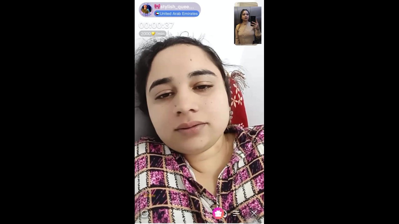 Stylish Desi Queen Bhabhi’s Viral Aunty MMS on Desi49