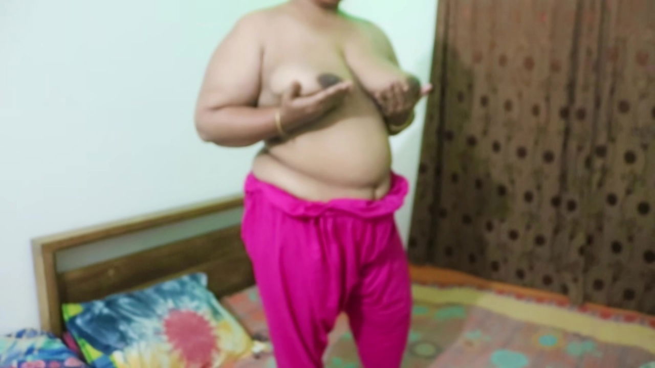 First Time Encounter with a Desi Village Beauty