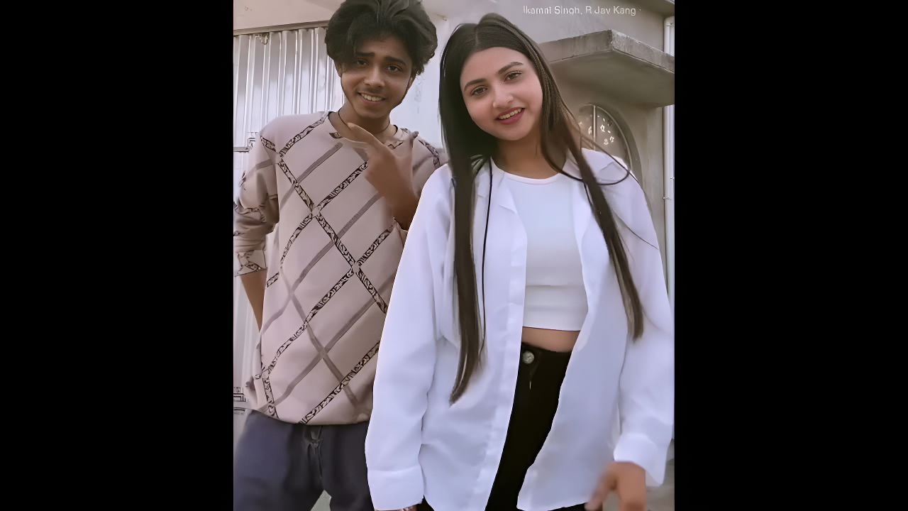 Viral Desi MMS of YouTuber Sofik – Leaked Aunty Hot Video on Desi49