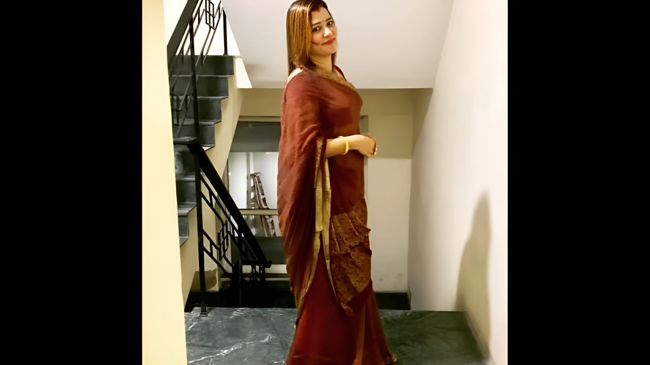 Desi Fitness Model Influencer Hot Fucking MMS – 25 Viral Desi Clips with Aunty Bhabhi Vibes