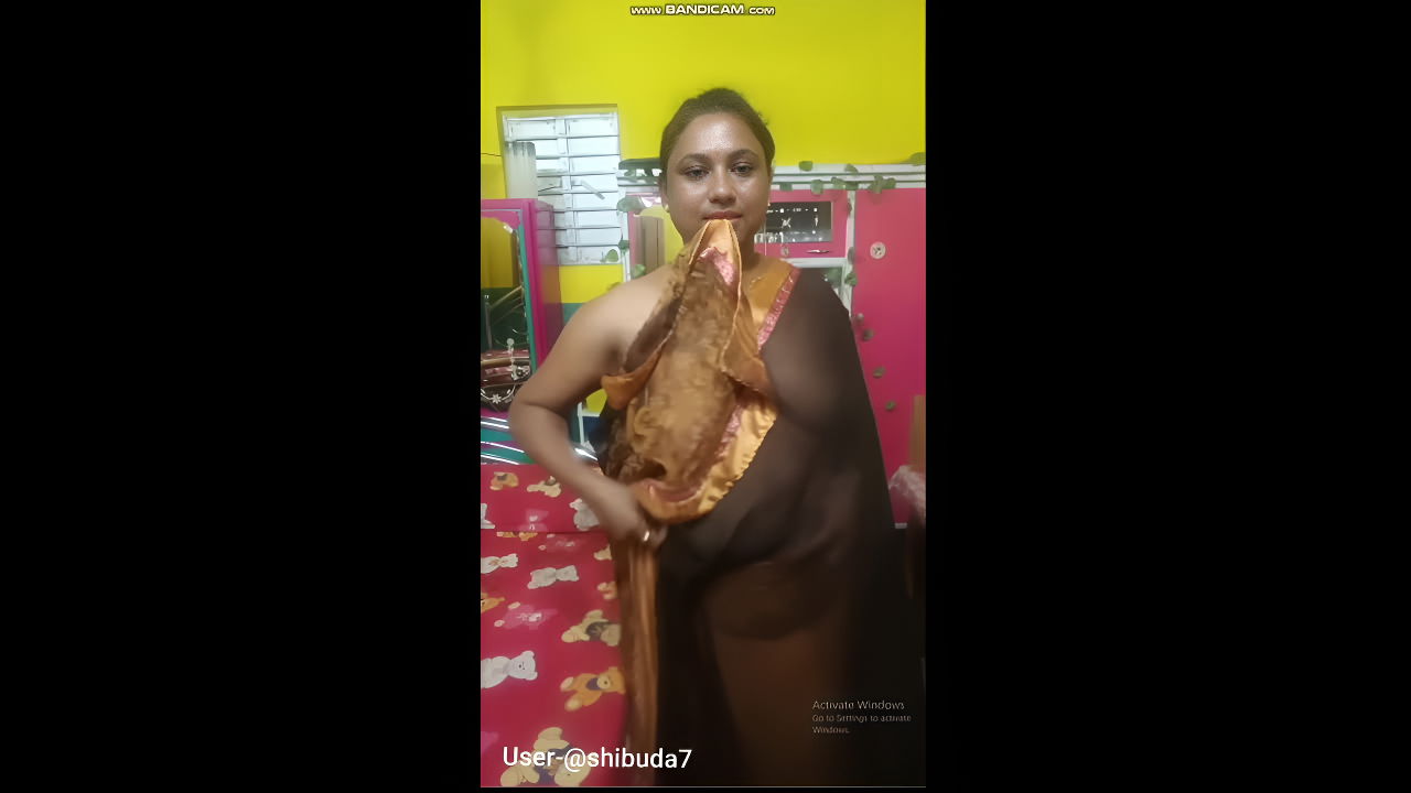 Sexy Desi Bhabhi YouTube Leaked MMS – Viral Desi Clips with Hot Aunty on Desi49