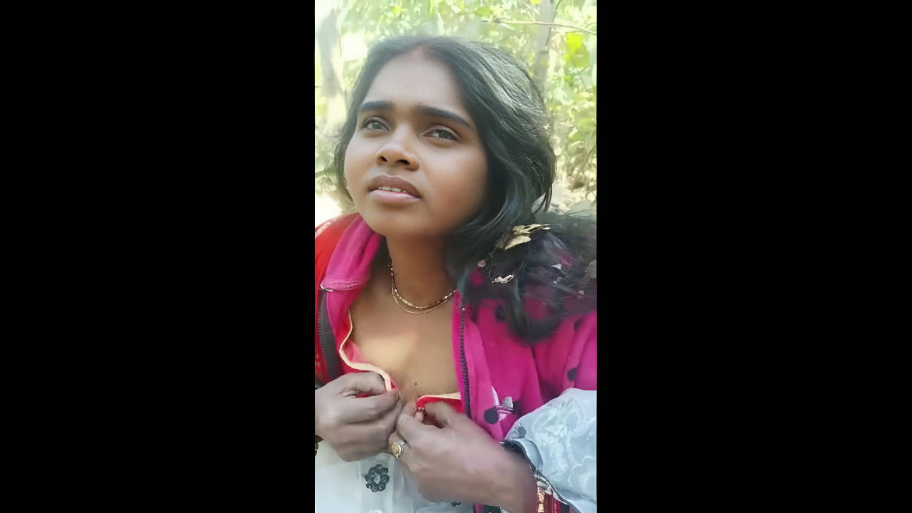 Steamy Neighbor Bhabhi Threesome – Desi49 Viral Desi Video