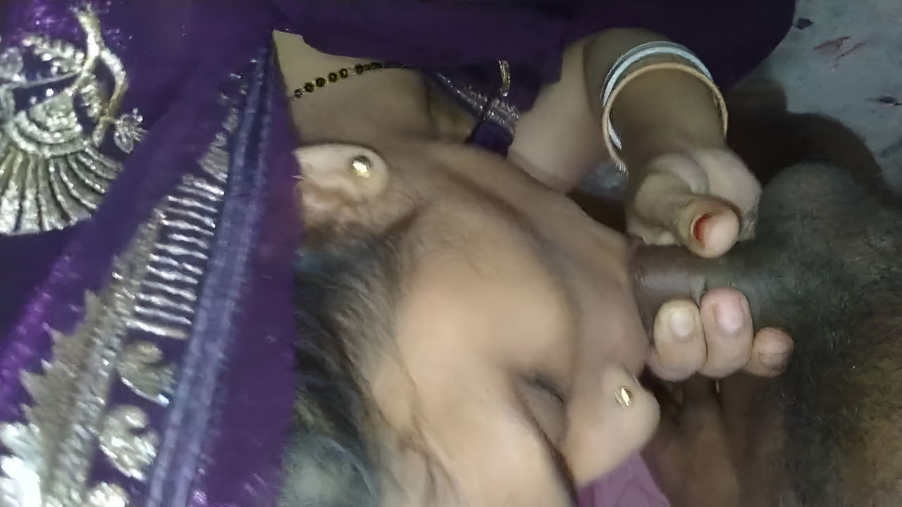 Steamy Desi Fuck ft. Shahilsingh119 by Shahil Singh – Viral Desi Clips of Homemade Indian Couple Action